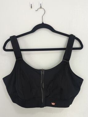 Shefit Size 3Luxe Black Moisture-Wicking Zip-Front Sports Bra (No Pads)